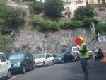 Positano lavori per il costone sulla Strada statale Amalfitana senso unico alternato a  Liparlati