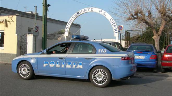 polizia commissariato capri.jpg