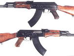 fucili Kalashnikov.jpg