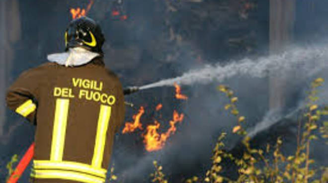 vigili del fuoco.jpg