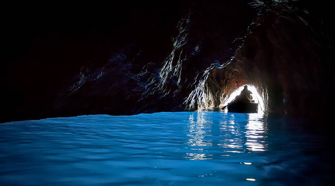Blue Grotto, Capri, Italy  Grotta Azzurra, Italia 