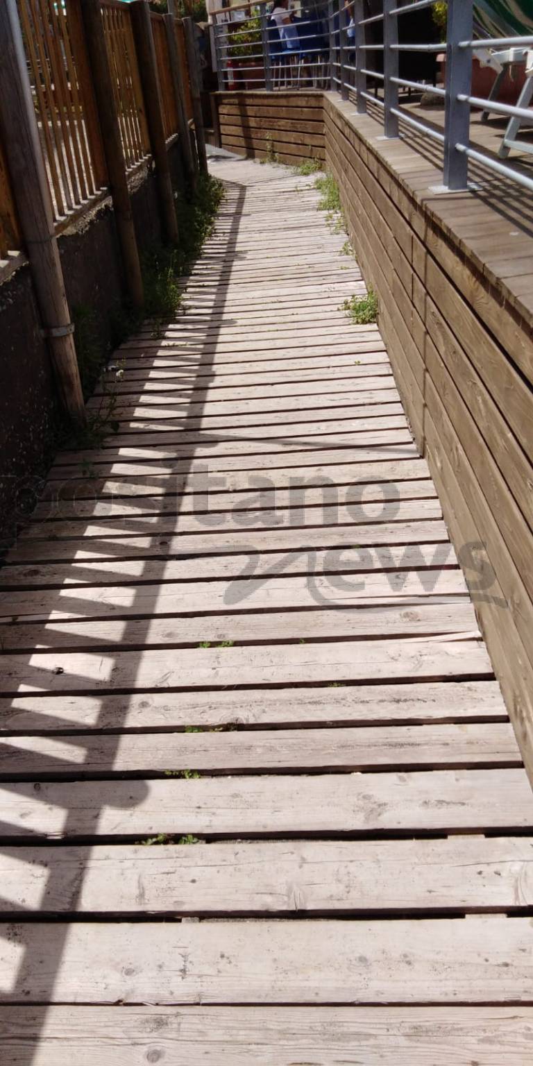 Piano di Sorrento. Passerella Marina di Cassano