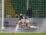 Salerno. Micai, portiere della Salernitana, aggredito