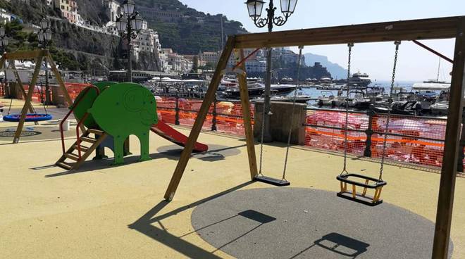 Ad Amalfi si inaugura il parco giochi col panorama più bello del mondo