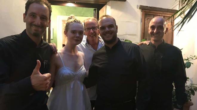 elle fanning amalfi gemma