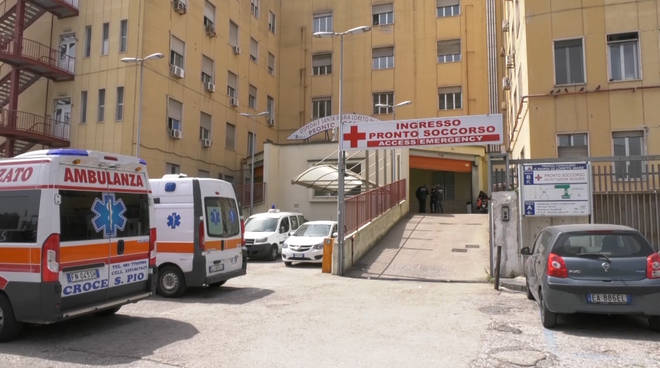 Napoli. Continuano le aggressioni negli ospedali, personale picchiato al Giovanni Bosco e al Pellegrini