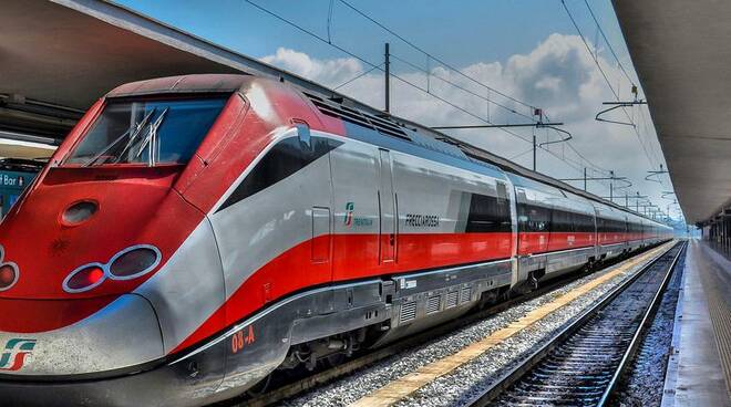 Trasporti, dal 13 dicembre il Frecciarossa si fermerà anche alla stazione di Battipaglia