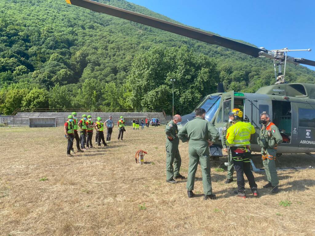 Sessioni di addestramento congiunto tra CNSAS ed Aeronautica