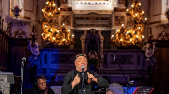 Positano: grande successo per il concerto di Peppe Barra