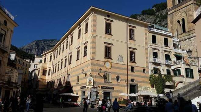 Retroscena sul seminario d' Amalfi, la procedura è la stessa del Hotel Convento e l Hotel Luna