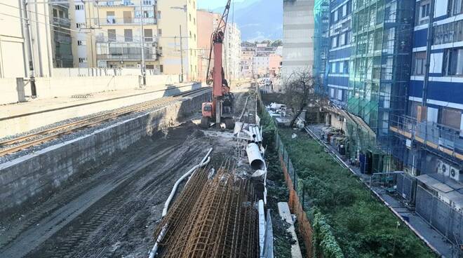 Castellammare, raddoppio dei binari della Circumvesuviana: arriva il via libera per i lavori nella collina