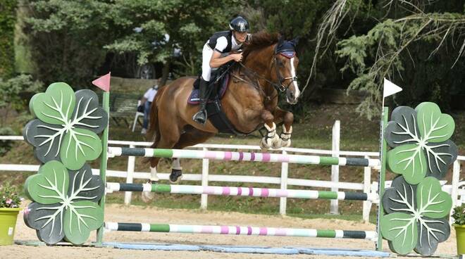 Un'altra medaglia d'oro per Salvatore Pollio: il cavaliere di Sorrento il più veloce dei Campionati regionali