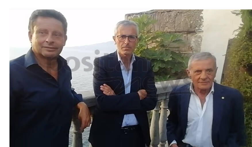 I sindaci di Sant'Agnello, Massa Lubrense e Meta all'incontro con il Gianfranco Bacchi, comandante dell'Amerigo Vespucci