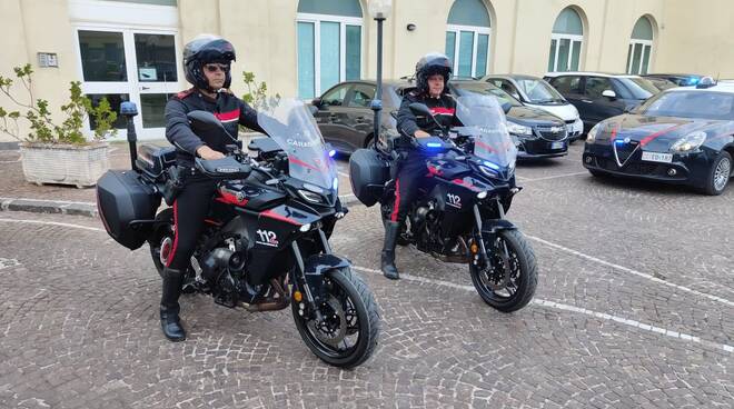 Castellammare di Stabia, controlli con il Ferragosto alle porte: pusher in bici arrestato dai Carabinieri