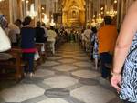 Piano di Sorrento: bagno di folla per l'addio a Don Pasquale