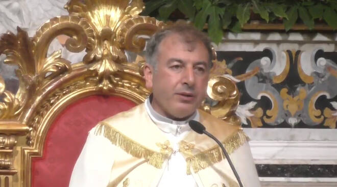 Piano di Sorrento, l’omelia di Don Antonino D’Esposito nella novena di San Michele: “L'umiltà è un invito alla conversione”