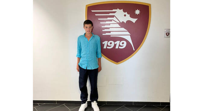 Positano, il giovanissimo Luigi Gabriel Barba tra gli allievi under15 della Salernitana