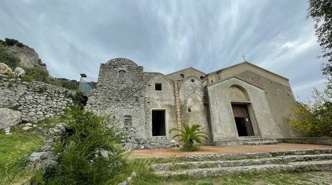 Praiano: la bellezza del Convento di San Domenico nelle immagini di Angela Mammato