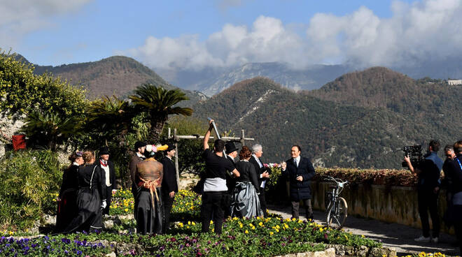 Ravello, iniziate a Villa Rufolo le riprese dello storico programma di Rai1 "Paesi che vai"