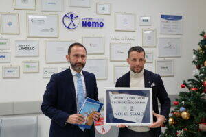 Il Gruppo Le Due Torri sigla con la penna della solidarietà l’accordo con il centro clinico NeMo