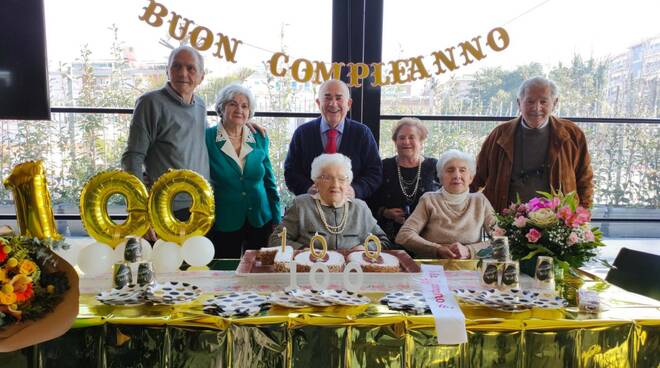 Festa grande a Portici per i cento anni di nonna Maria