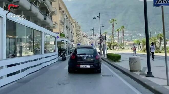 carabinieri lungomare castellammare