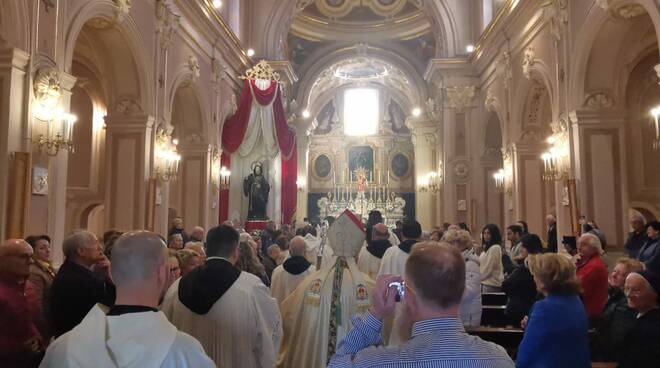 Castellammare di Stabia, nella Basilica Santa Maria di Pozzano l'Ordinazione Presbiterale di due Diaconi