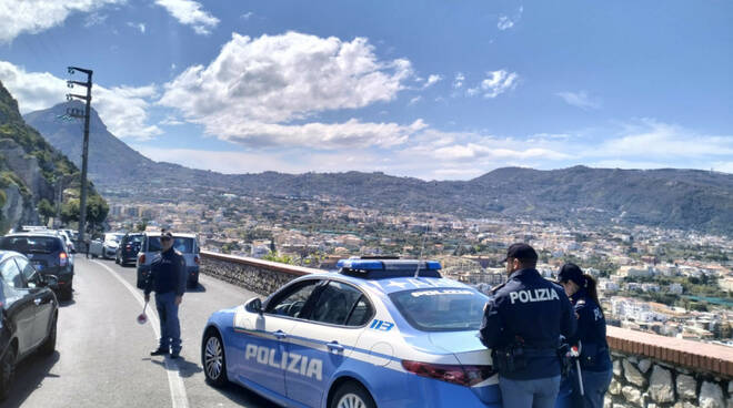 Controlli Polizia a Sorrento 