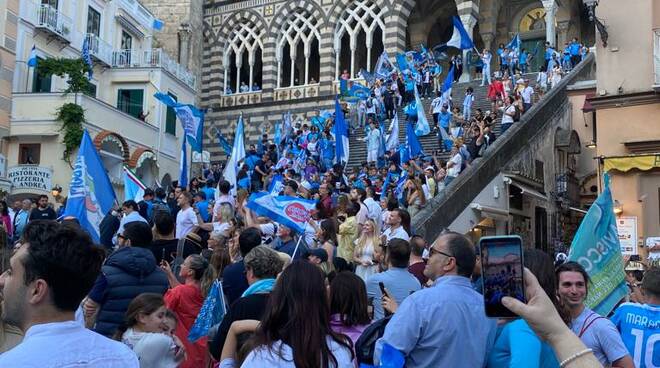 festa scudetto ad Amalfi