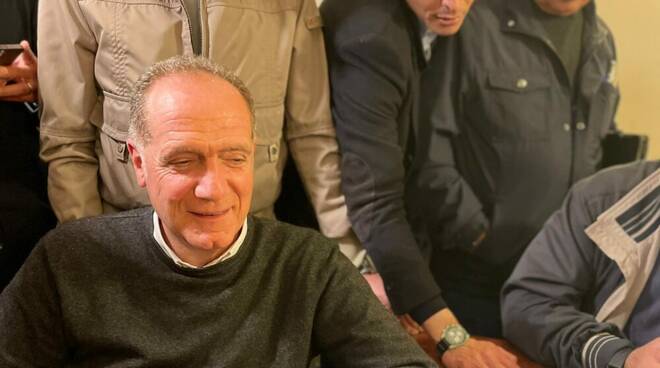 Elezioni a sindaco a Torre del Greco sar ballottaggio tra Luigi