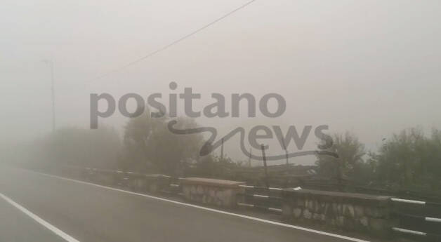 nebbia a positano