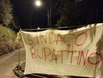 striscione protesta vico equense lavori 