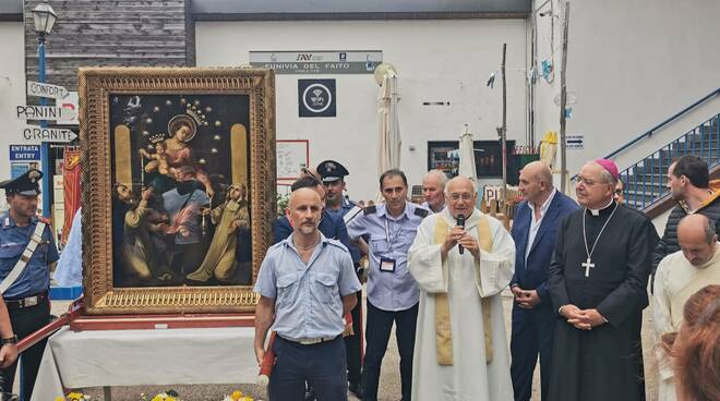 Pellegrinaggio del quadro della Madonna di Pompei a Monte Faito