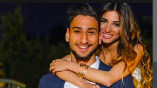 Rapinato e imbavagliato Gigi Donnarumma