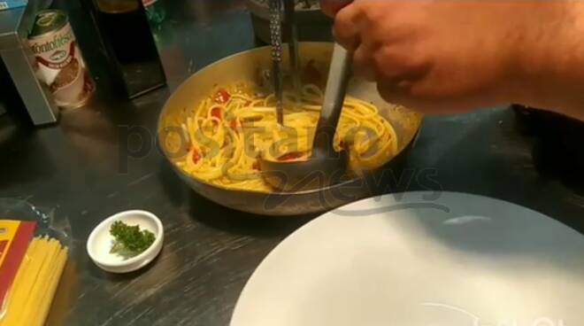Spaghetti e Vongole da Refood a Sorrento