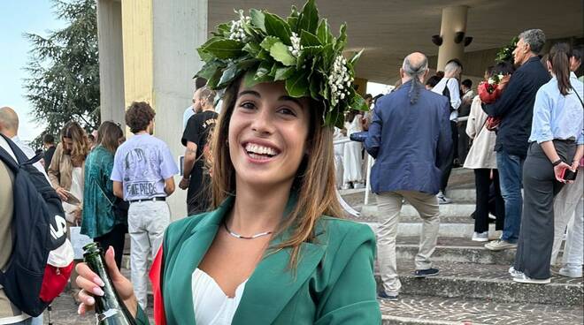 laurea claire saggese