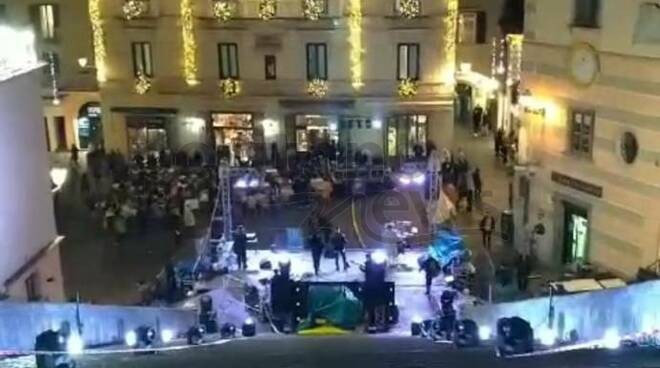 Amalfi divertimento in piazza