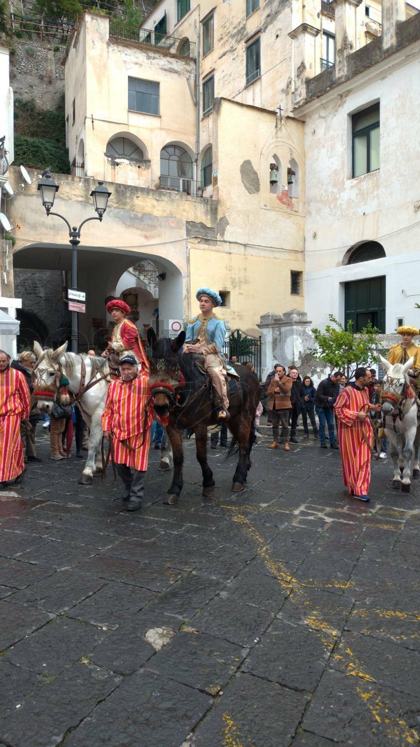 corteo pastorelli amalfi