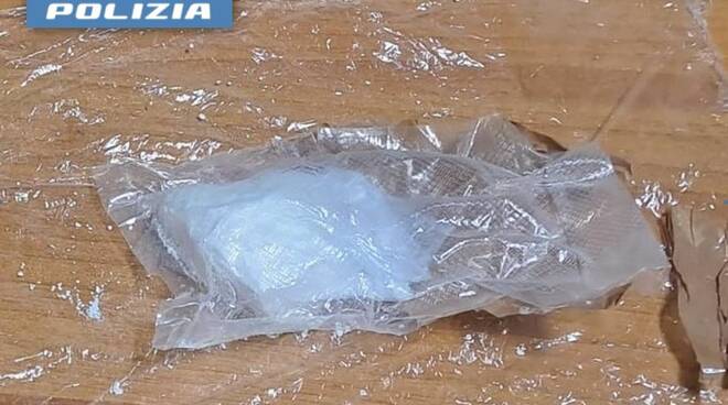 Isola d’Ischia: trovato in possesso di droga. La Polizia di Stato arresta un 43enne