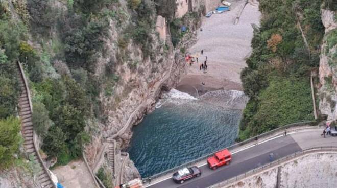 Ragazzo precipita con il Parapendio da Agerola a Furore 