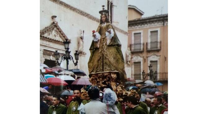 Piano di Sorrento, il racconto del Prof. Ciro Ferrigno: "Pasqua a Sulmona"