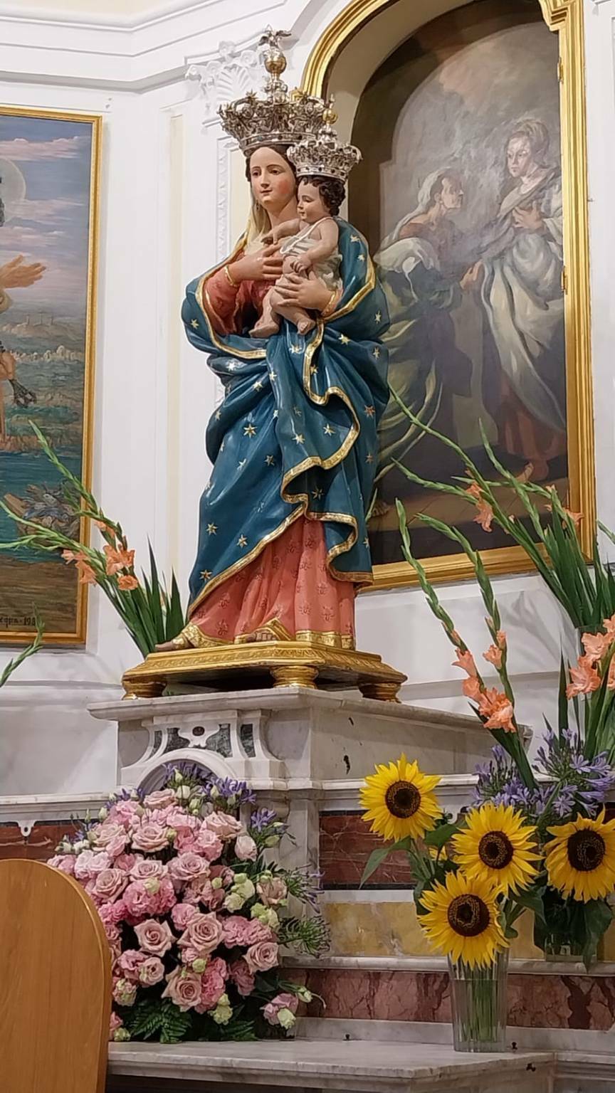 Madonna delle Grazie - Figure 1