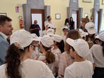 Sorrento, studenti dell'istituto comprensivo Sorrento in visita al Palazzo Municipale accolti dal sindaco Coppola