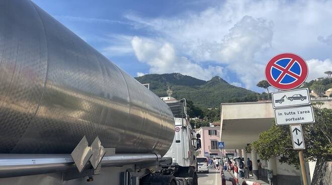 Ischia.Stop a mezzi pesanti e velocità sulle strade interne di Casamicciola.La Città Metropolitana chiede revoca in autotutela