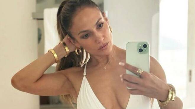 jennifer lopez villa treville