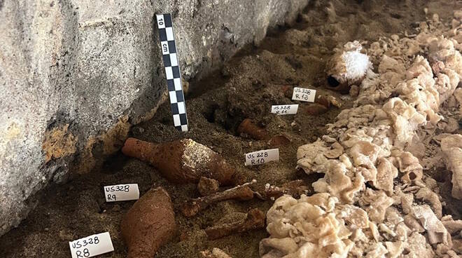 Proseguono le indagini all’interno della Tomba del Cerbero a Giugliano