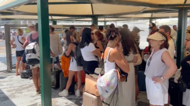 NUOVO TERMINAL MOLO BEVERELLO. VITO IACONO: “STRUTTURA APPENA INAUGURATA E GIÀ CHIUSA A FERRAGOSTO”