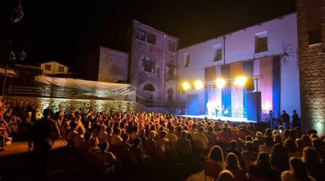 “Teatro Fuori Le Mura” a Casarlano