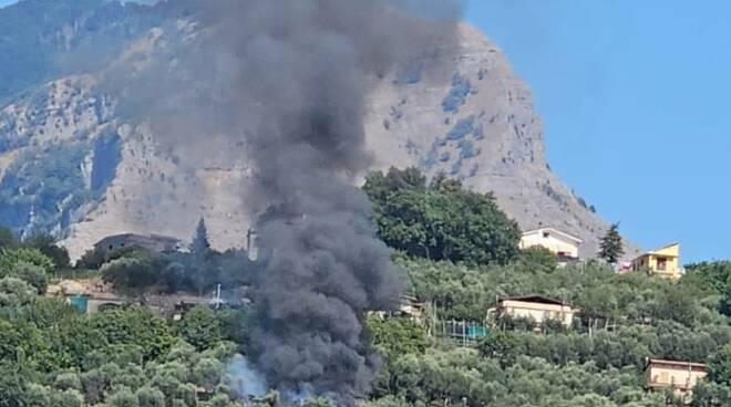 Vico Equense incendio Pacognano