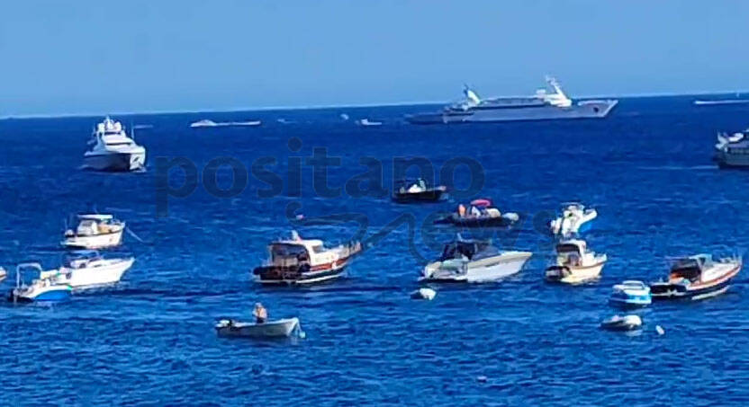 Yacht di lusso a Positano